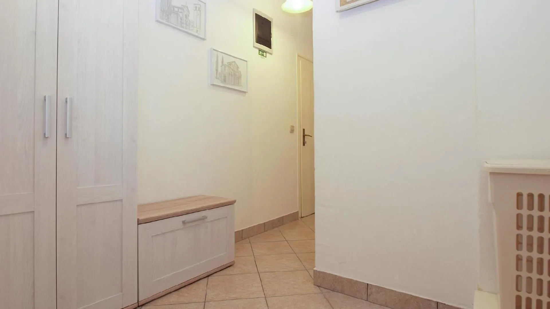 Ferienwohnung Fuer 3 Personen Ca 32 Qm In Fazana, Istrien Istrische Riviera 0*, Fazana Croatia